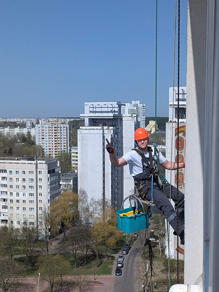 Фото высотных работ