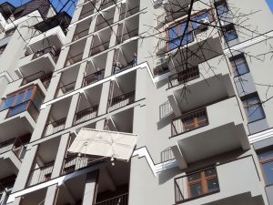 подъем груза в квартиру альпинистами